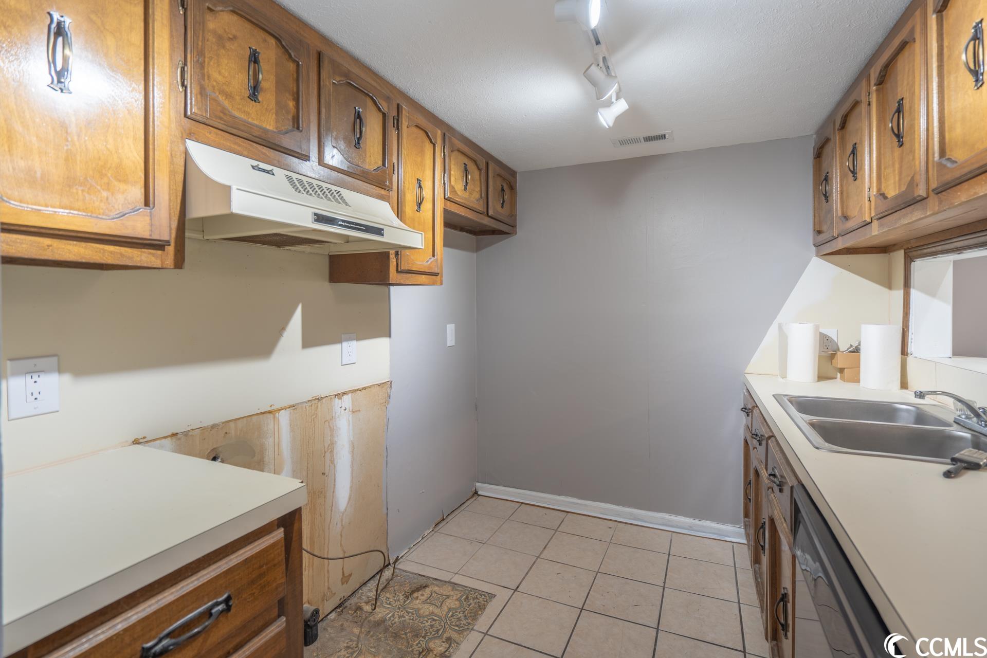 1490 Glenns Bay Road, Unit D6 Surfside Beach, SC 29575 - Photo 7 of 38 Gallery Image 7