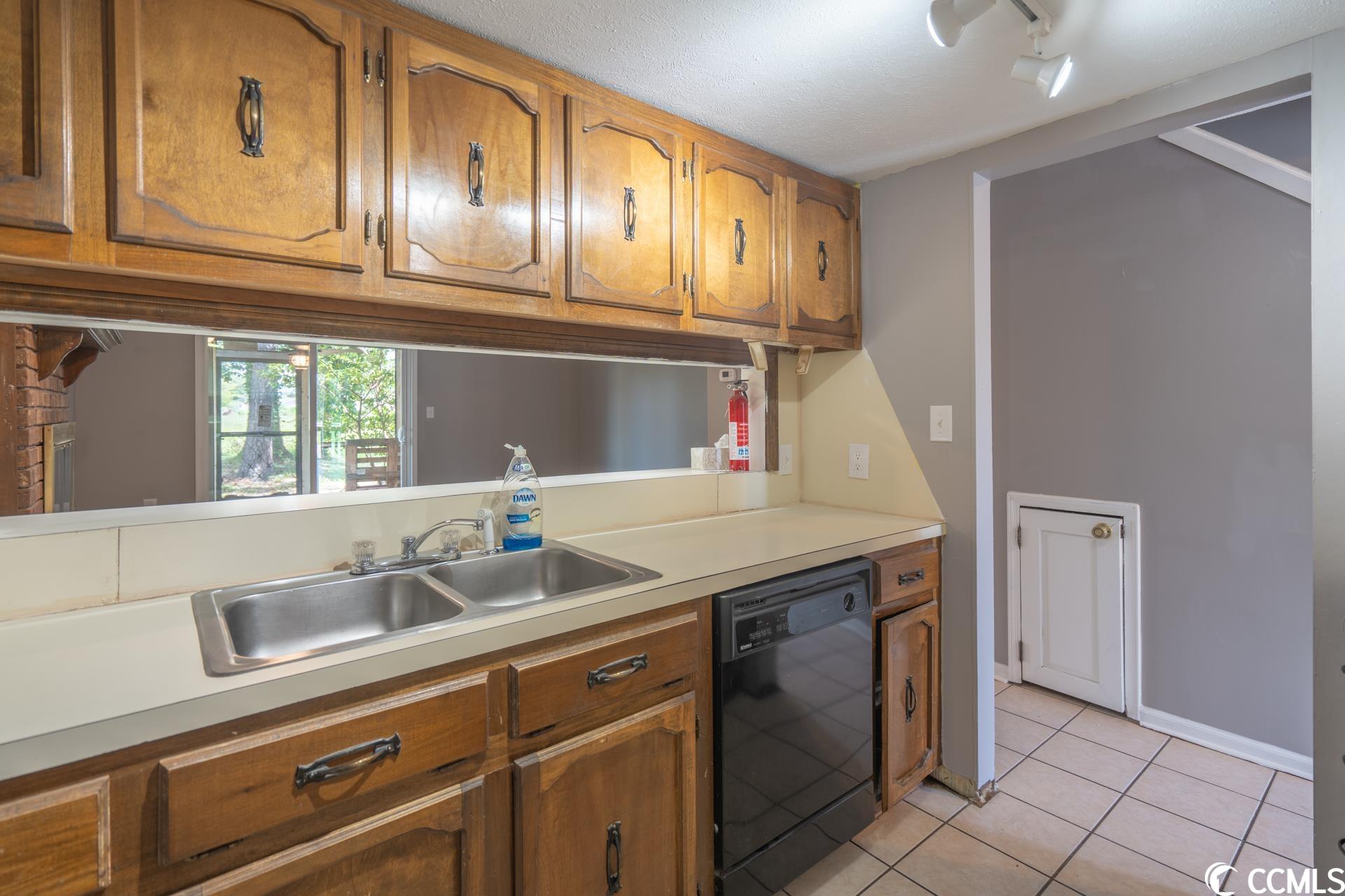 1490 Glenns Bay Road, Unit D6 Surfside Beach, SC 29575 - Photo 9 of 38 Gallery Image 9
