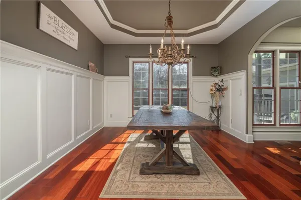 $950,000 | 723 Sulphur Springs Road Southeast, Fairmount, GA 30139