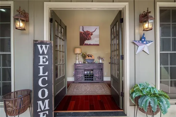 $950,000 | 723 Sulphur Springs Road Southeast, Fairmount, GA 30139