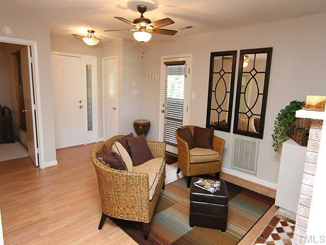 3327 Mill Run Raleigh, NC 27612 - Photo 3 of 12