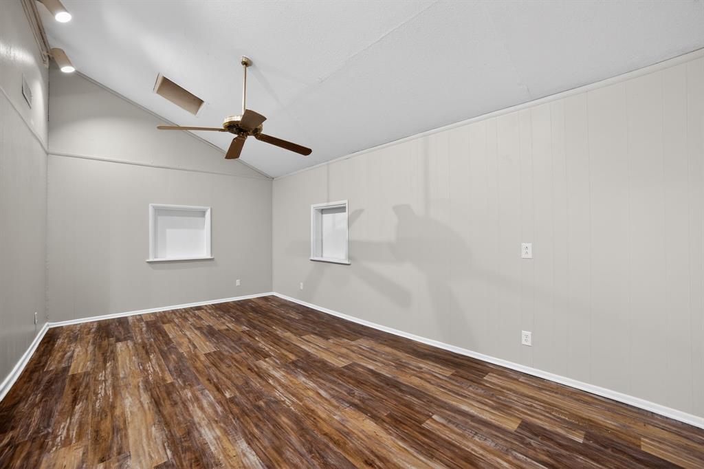 204 Dewitt Street Alba, TX 75410 - Photo 8 of 31
