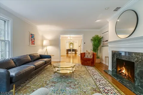 $1,649,000 | 4 Edward Shippen Lane, Morristown, NJ 07960