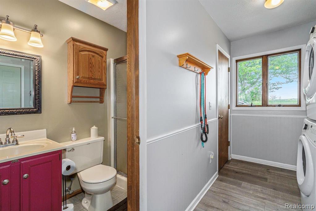 3307 North Cedar Road Fowlerville, MI 48836 - Photo 13 of 33