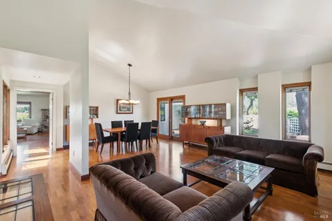 $2,350,000 | 1075 Lark Avenue, Sonoma, CA 95476
