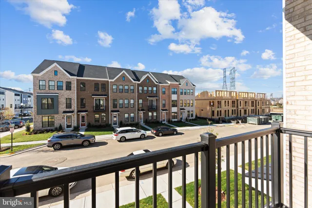 $3,600 | 23080 Soaring Hts Terrace, Ashburn, VA 20148