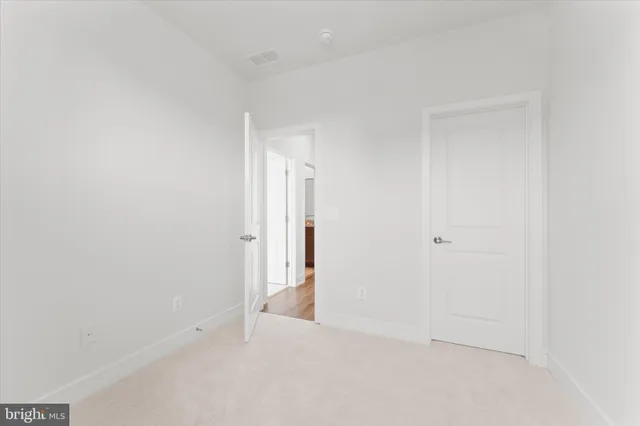 $3,600 | 23080 Soaring Hts Terrace, Ashburn, VA 20148