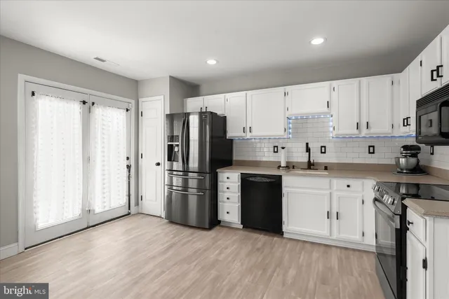 $389,000 | 22 Windward Way, Baltimore, MD 21220