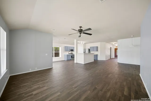 $1,700 | 15806 Bellister Street, Selma, TX 78154