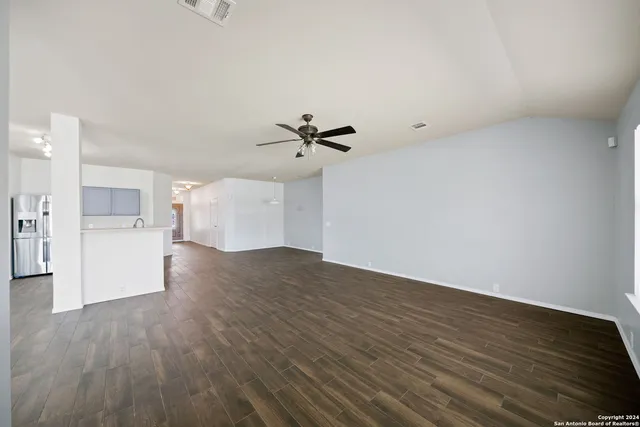 $1,700 | 15806 Bellister Street, Selma, TX 78154