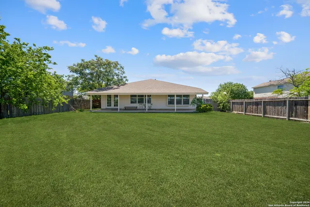 $1,700 | 15806 Bellister Street, Selma, TX 78154