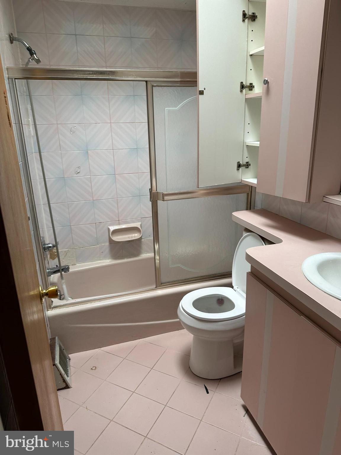 2676 Welsh Road Philadelphia, PA 19152 - Photo 11 of 20 Gallery Image 11