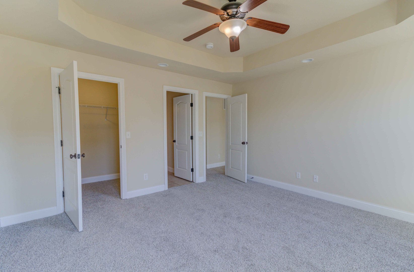 1709 Hunters Ridge Court Mahomet, IL 61853 - Photo 23 of 42 Gallery Image 23