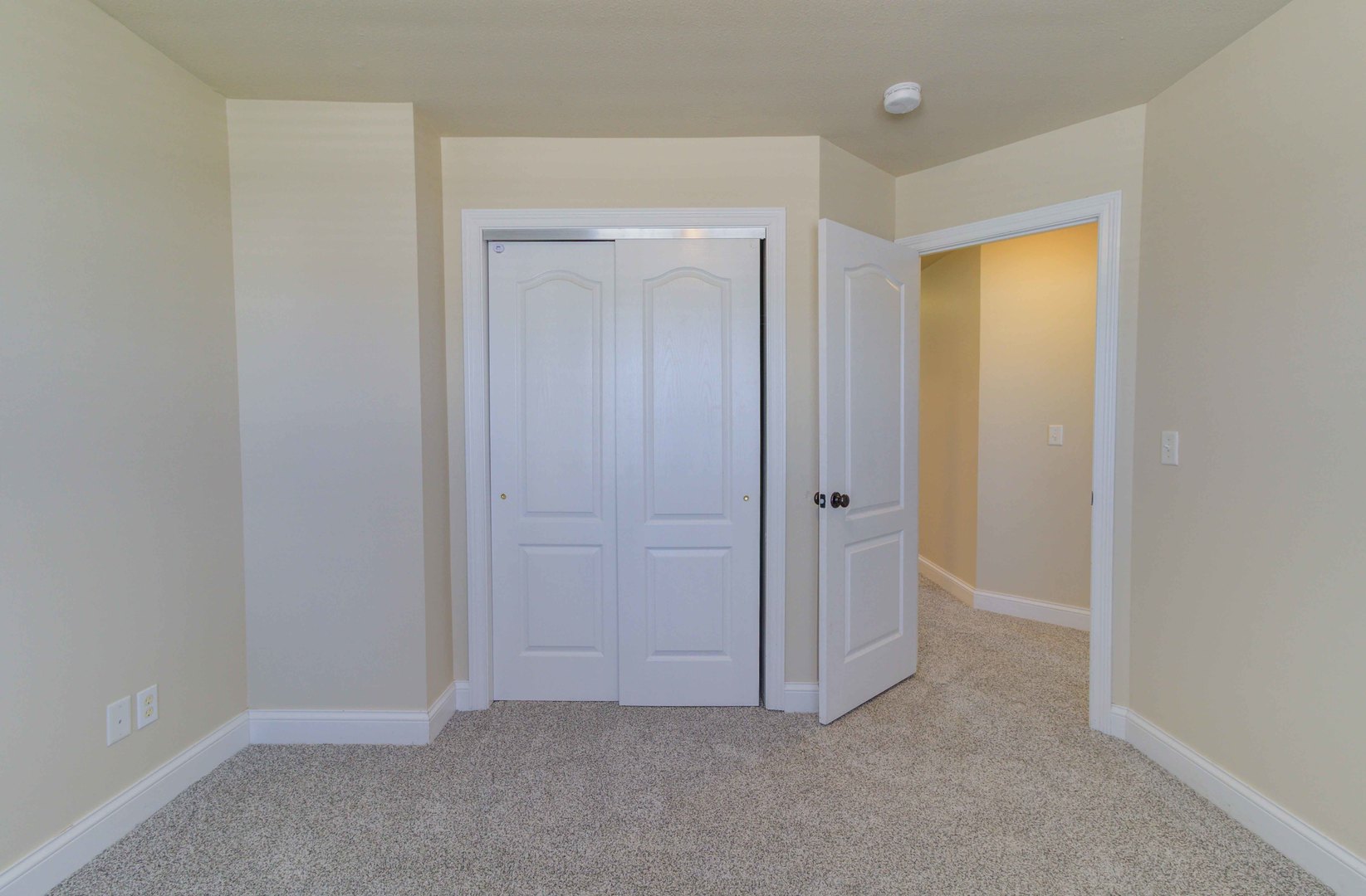 1709 Hunters Ridge Court Mahomet, IL 61853 - Photo 28 of 42 Gallery Image 28