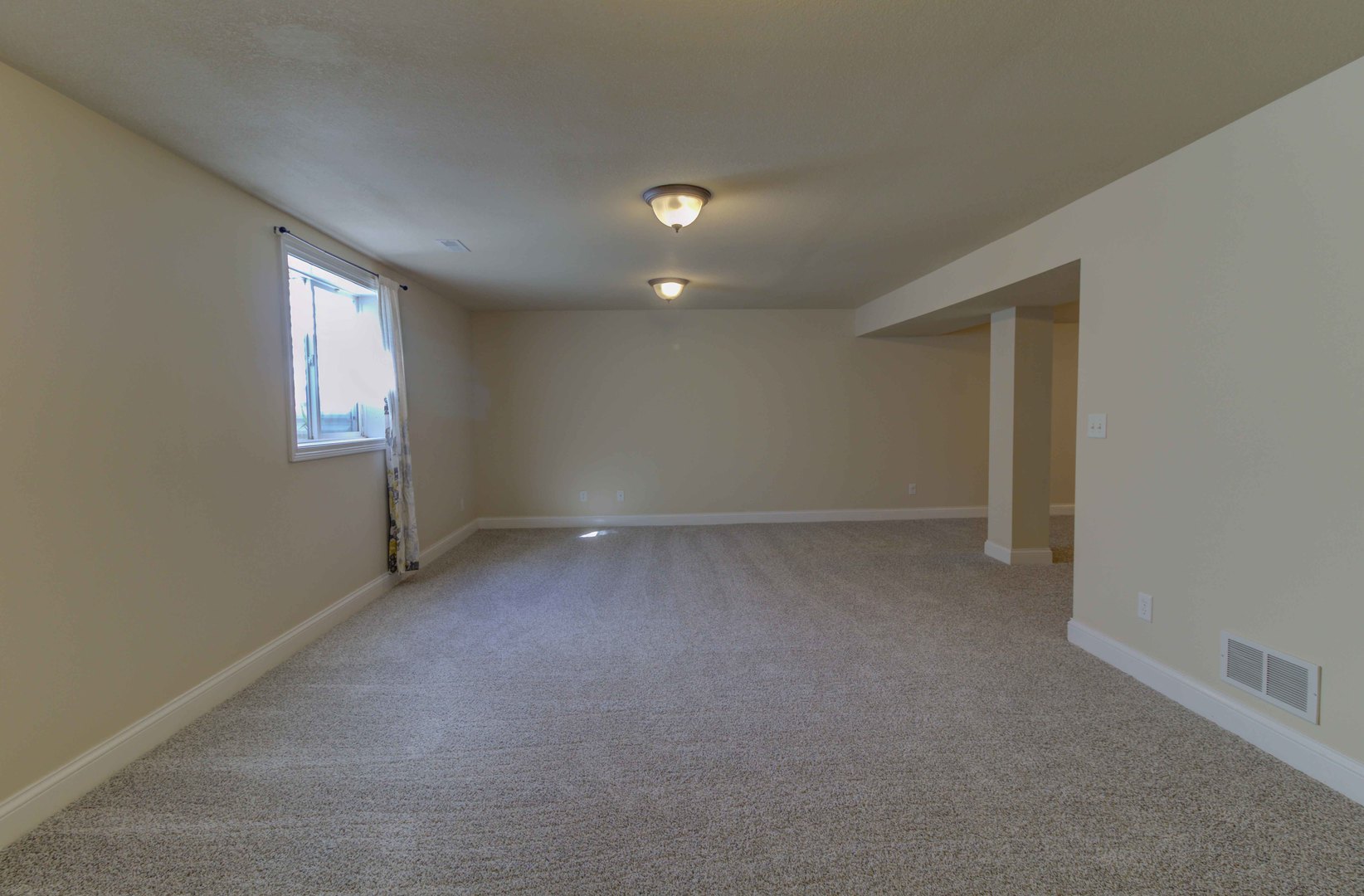 1709 Hunters Ridge Court Mahomet, IL 61853 - Photo 35 of 42 Gallery Image 35