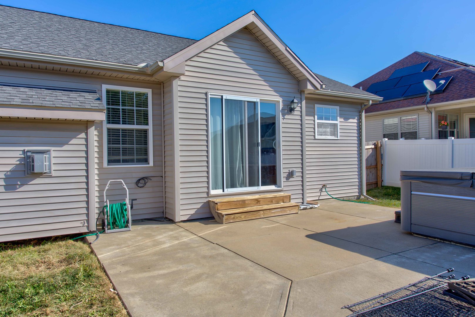 1709 Hunters Ridge Court Mahomet, IL 61853 - Photo 7 of 42 Gallery Image 7