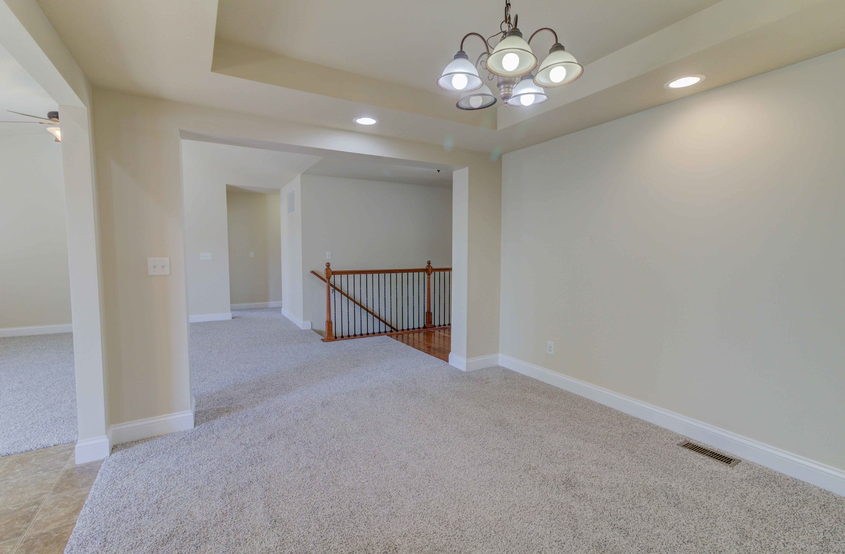 1709 Hunters Ridge Court Mahomet, IL 61853 - Photo 10 of 42 Gallery Image 10