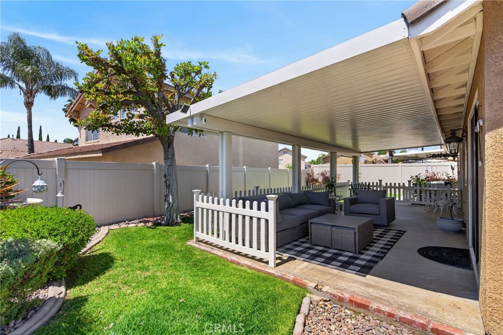 19584 Jill Court Riverside, CA 92508 - Photo 21 of 31 a view of backyard with a patio and garden