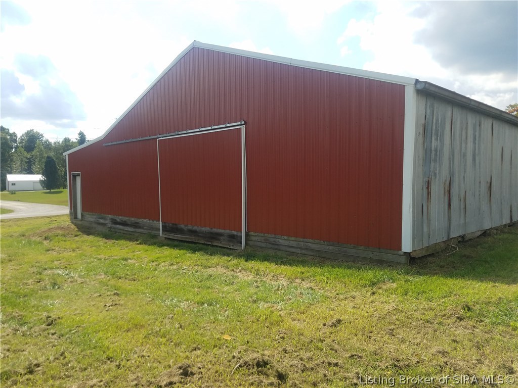 East New Cut Road Scottsburg, IN 47170 - Photo 4 of 29 Gallery Image 4