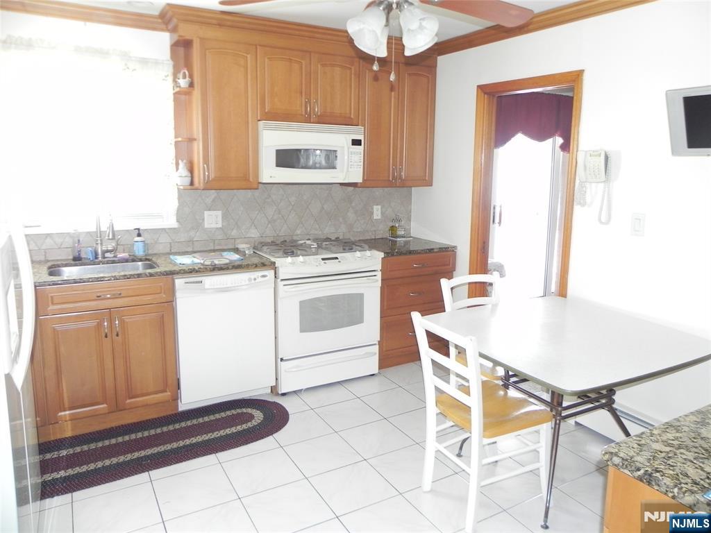 117 Madison Street Little Ferry, NJ 07643 - Photo 5 of 16