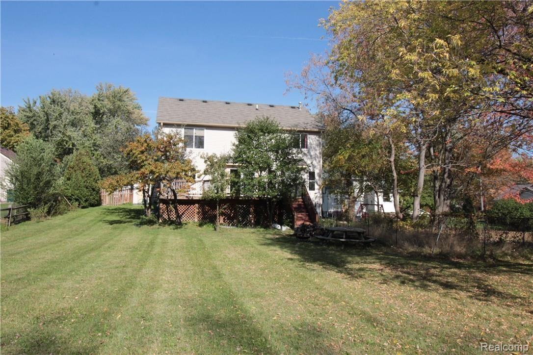846 Trombley Road Troy, MI 48083 - Photo 27 of 31 IMG_3139.JPG