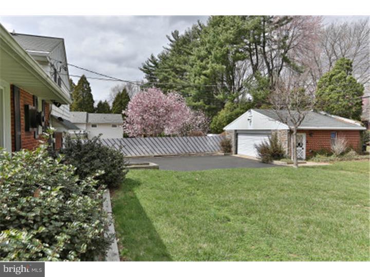 611 Meadow Road Huntingdon Valley, PA 19006 - Photo 20 of 25