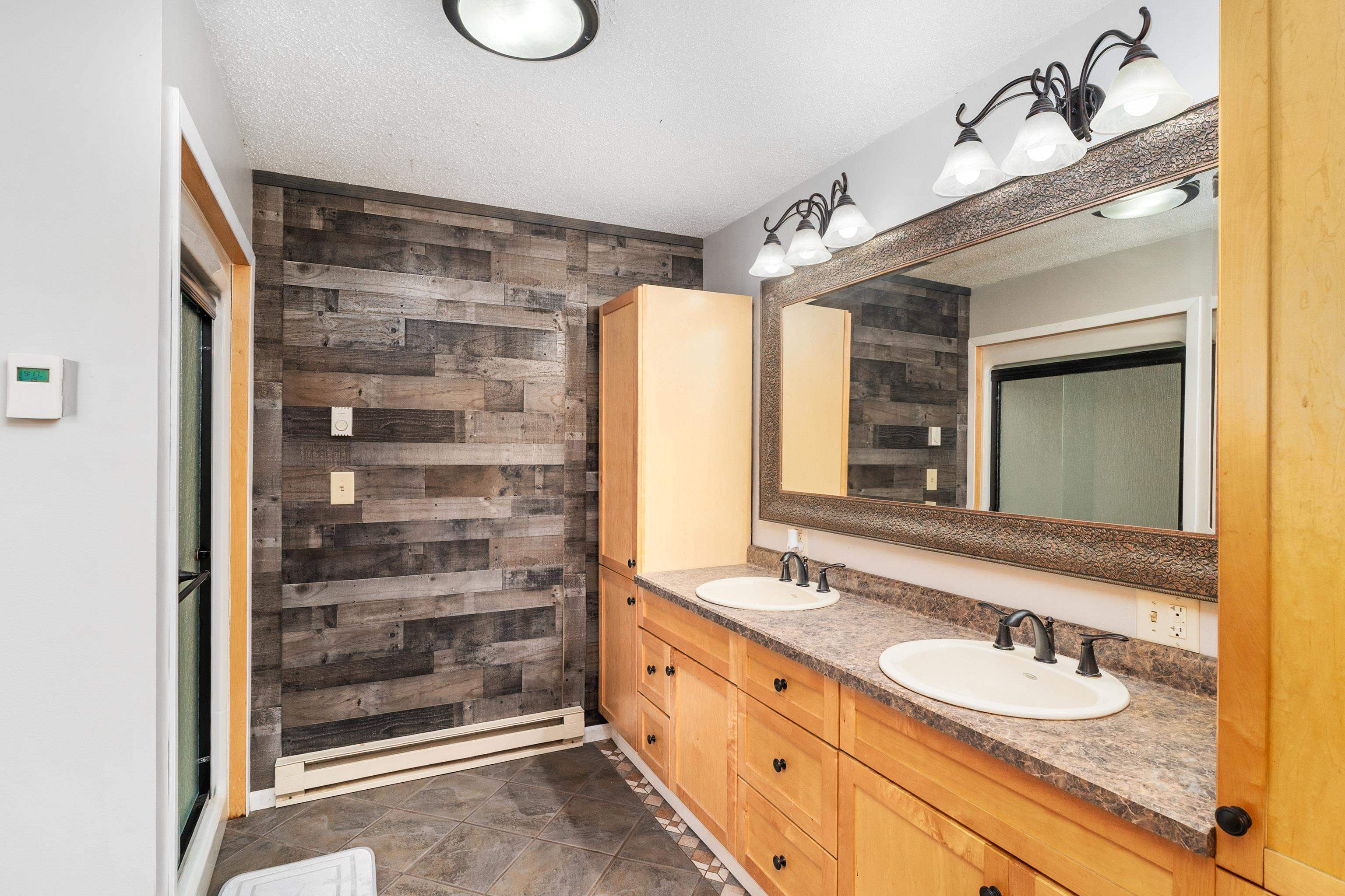 3820 Decker Road Duluth, MN 55811 - Photo 15 of 36