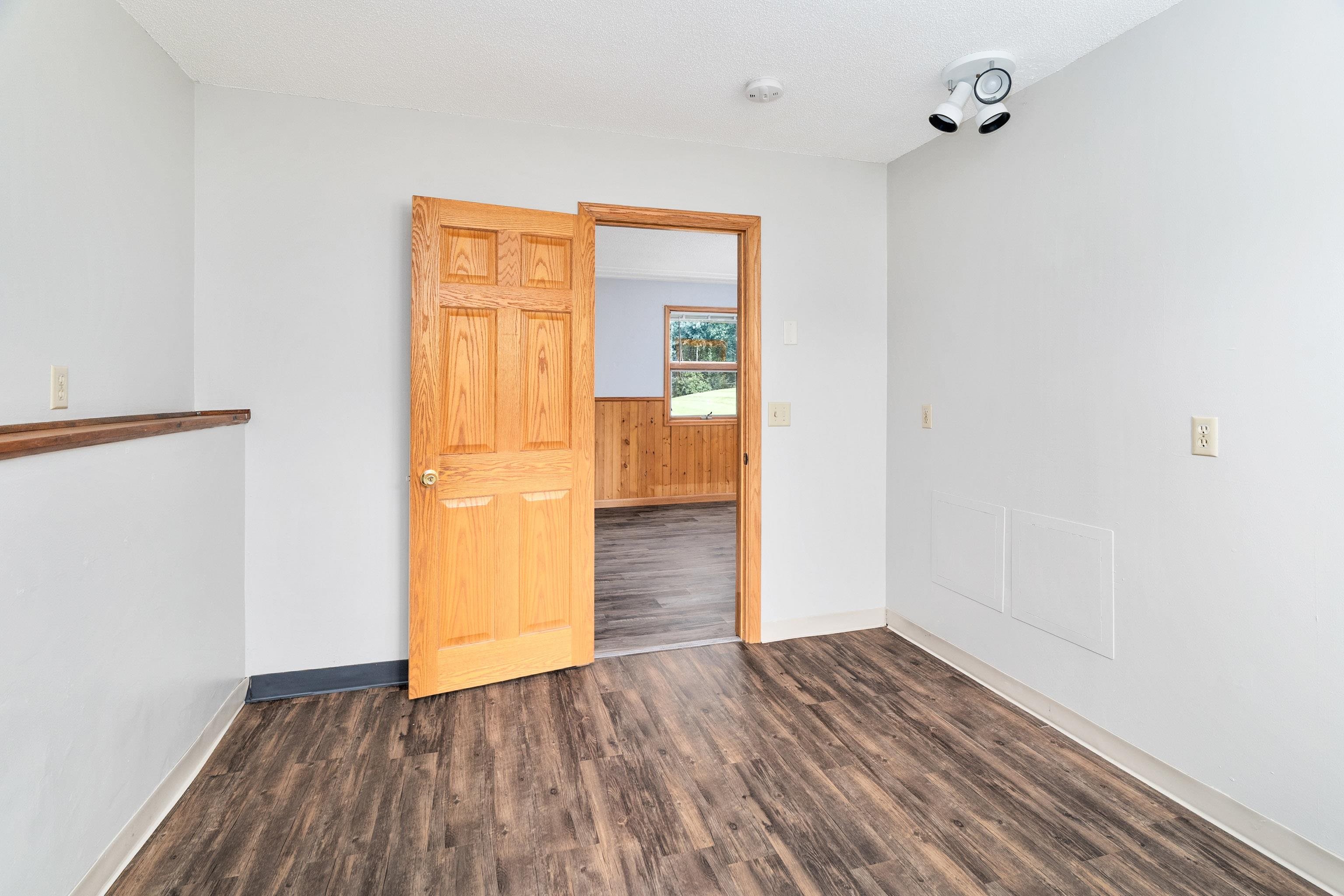 3820 Decker Road Duluth, MN 55811 - Photo 24 of 36