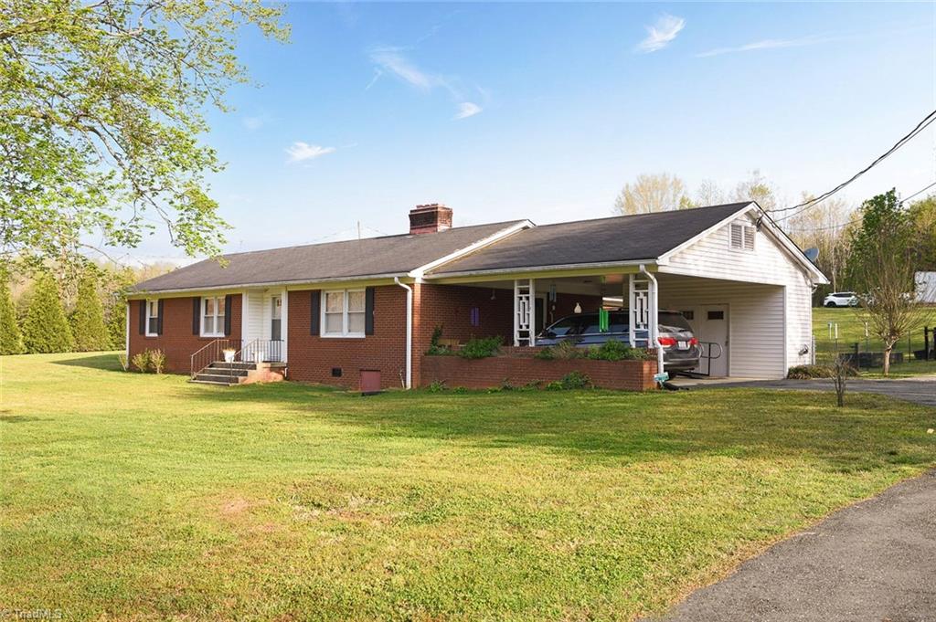 205 Rink Road Winston-Salem, NC 27107 - Photo 3 of 28 Gallery Image 3