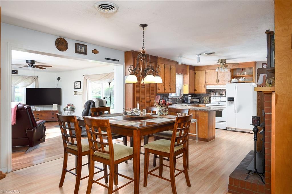 205 Rink Road Winston-Salem, NC 27107 - Photo 6 of 28 Gallery Image 6