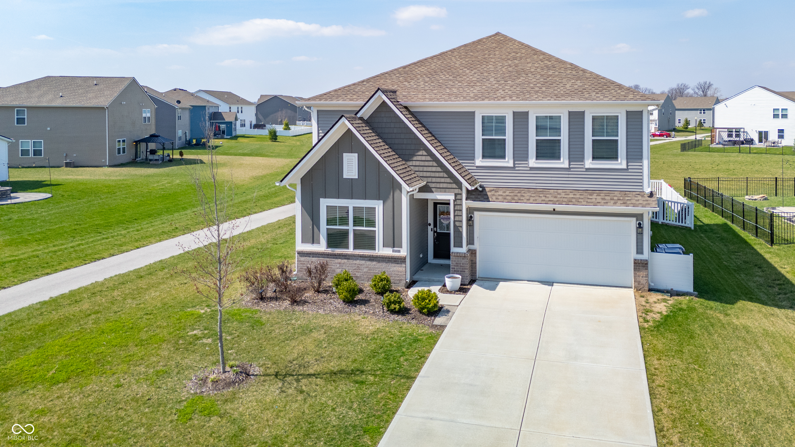 8709 Winton Place Pendleton, IN 46064 - Photo 4 of 60