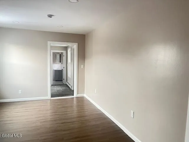 $1,700 | Undisclosed Address, Cohoes, NY 12047