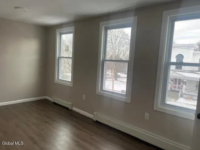 $1,700 | Undisclosed Address, Cohoes, NY 12047