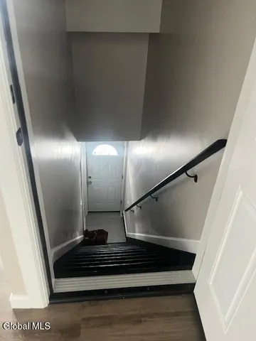 $1,700 | Undisclosed Address, Cohoes, NY 12047