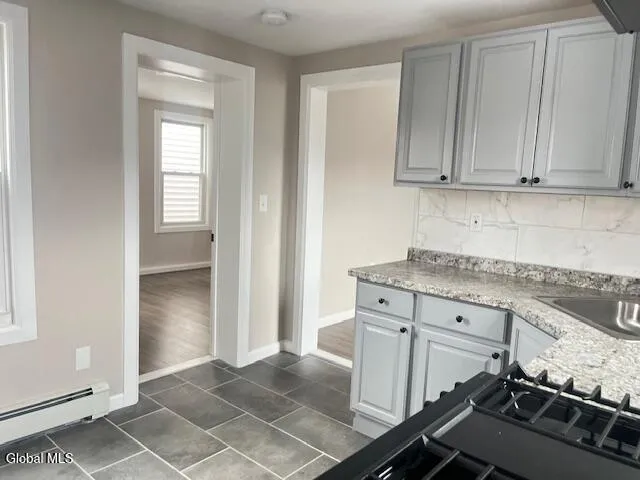 $1,700 | Undisclosed Address, Cohoes, NY 12047