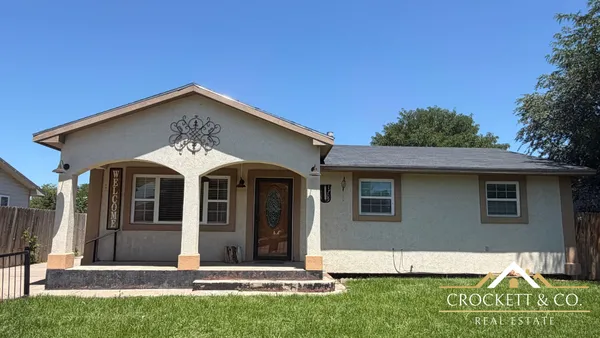 $245,000 | 1709 Neil Street West, Garden City, KS 67846