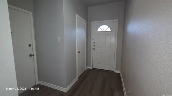 $1,450 | 5003 Summit Wood, Unit 4, San Antonio, TX 78229