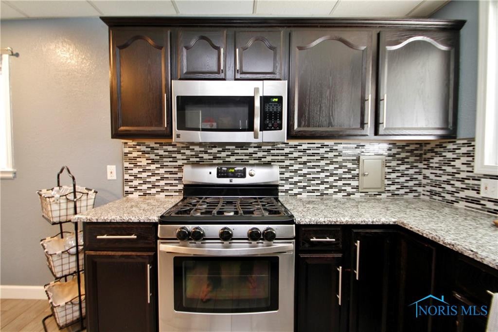 3823 Grantley Road Toledo, OH 43613 - Photo 27 of 49 Gallery Image 27