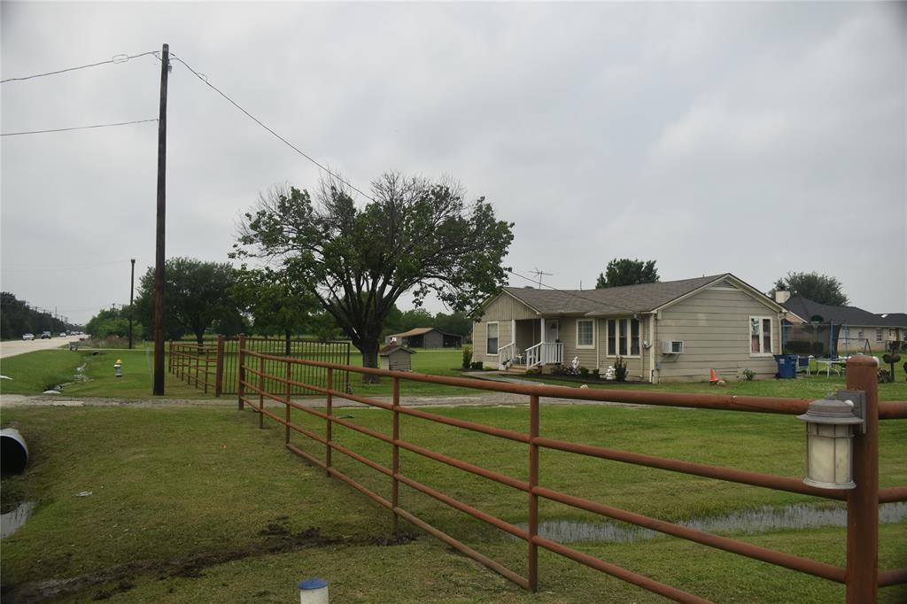 2320 West Lucas Road Lucas, TX 75002 - Photo 10 of 11 1300 sq ft guest home or investment home