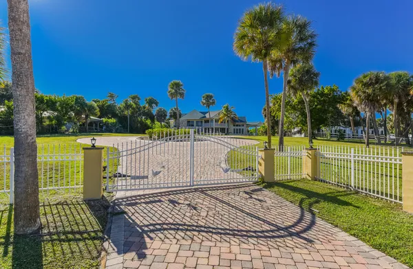 $3,500,000 | 3343 South Indian River Drive, Fort Pierce, FL 34982