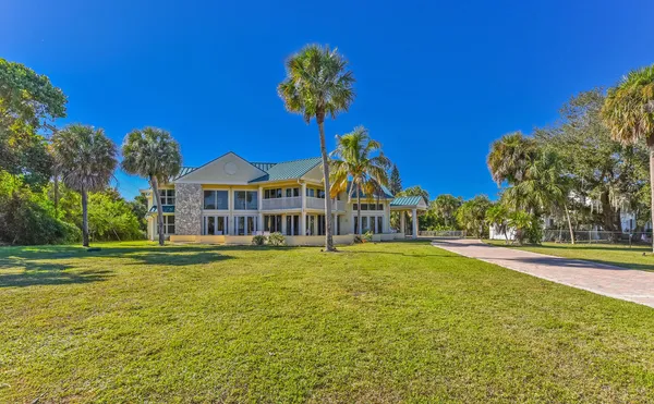 $3,500,000 | 3343 South Indian River Drive, Fort Pierce, FL 34982