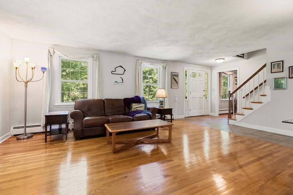 83 Willow Ridge Road North Andover, MA 01845 - Photo 7 of 42