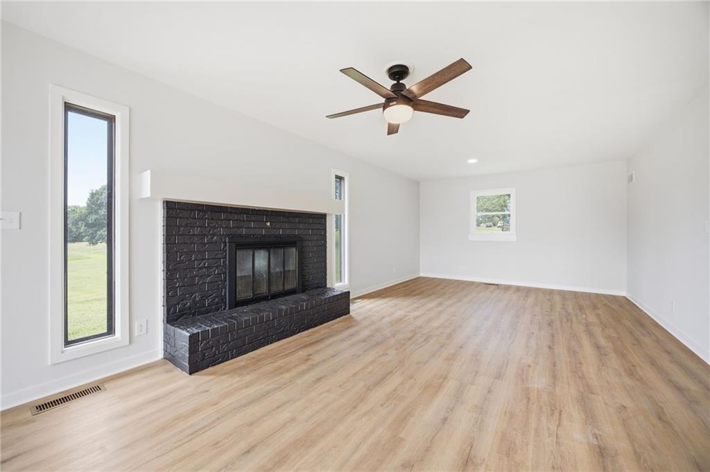 16101 Cantrell Road Bonner Springs, KS 66012 - Photo 15 of 56