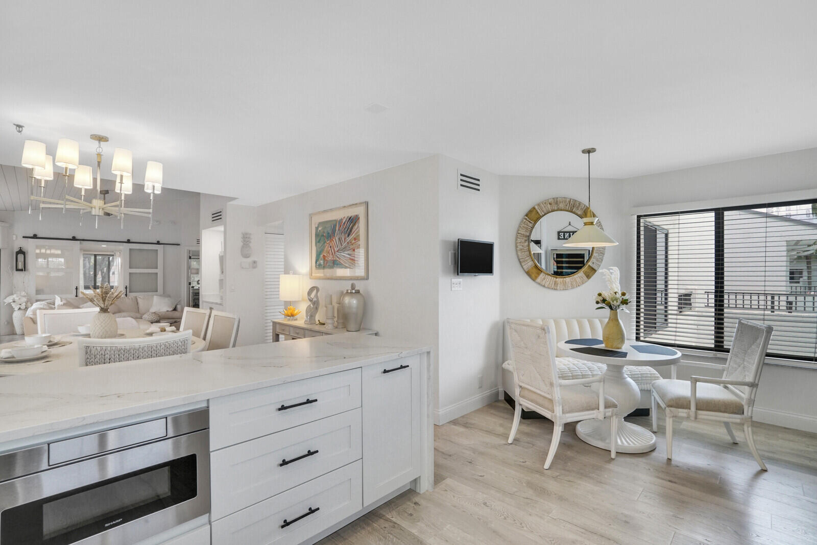 7527 Glendevon Lane, Unit 805 Delray Beach, FL 33446 - Photo 8 of 52 Kitchen