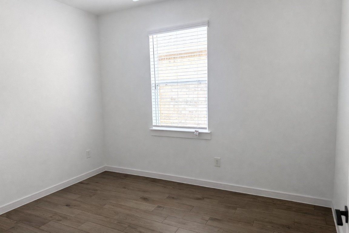 8438 Bay Rdg Circle Baytown, TX 77523 - Photo 12 of 22 Bedroom pic 1