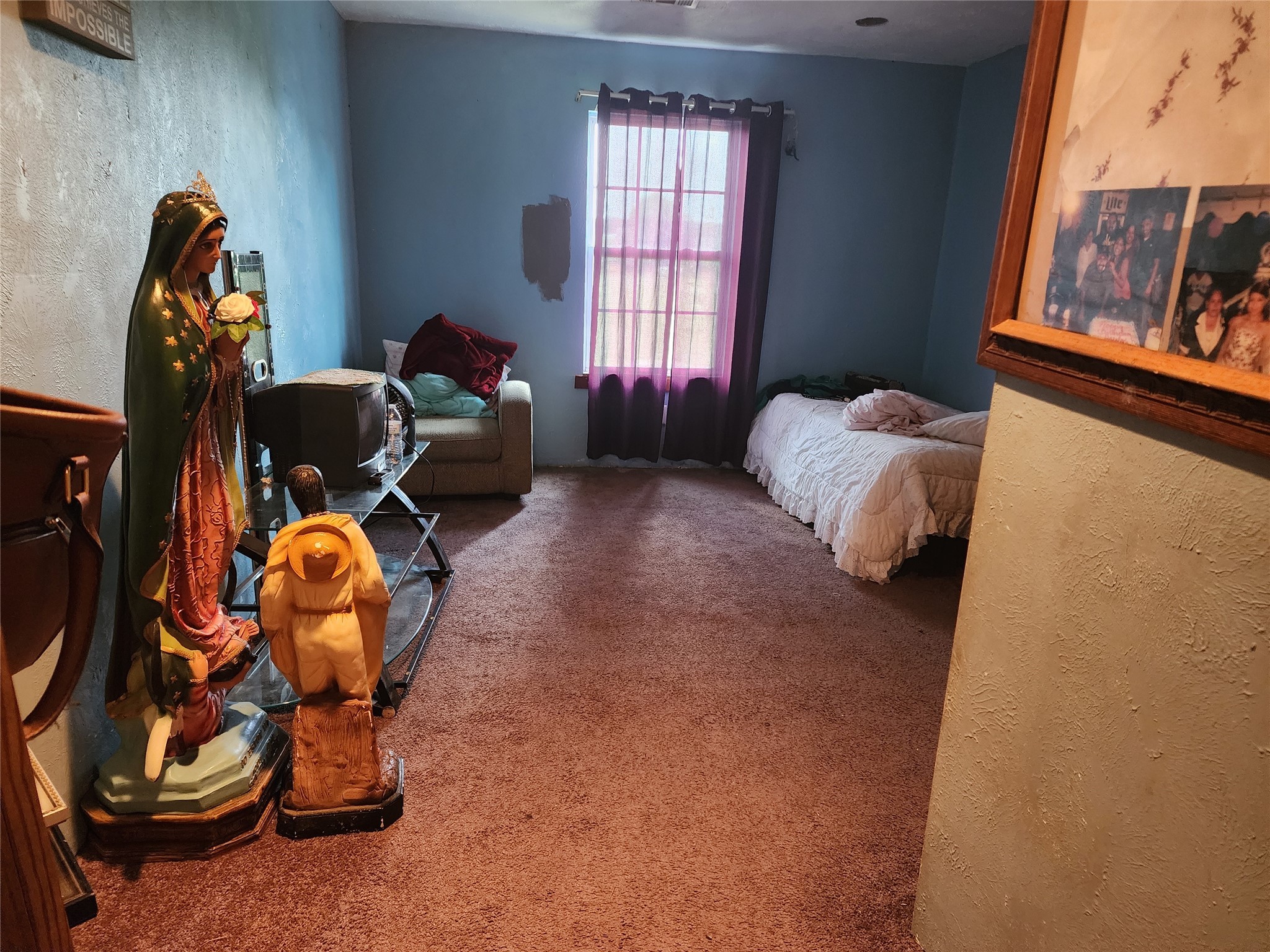 6815 Beard Road Needville, TX 77461 - Photo 21 of 30 a room with gym equipment