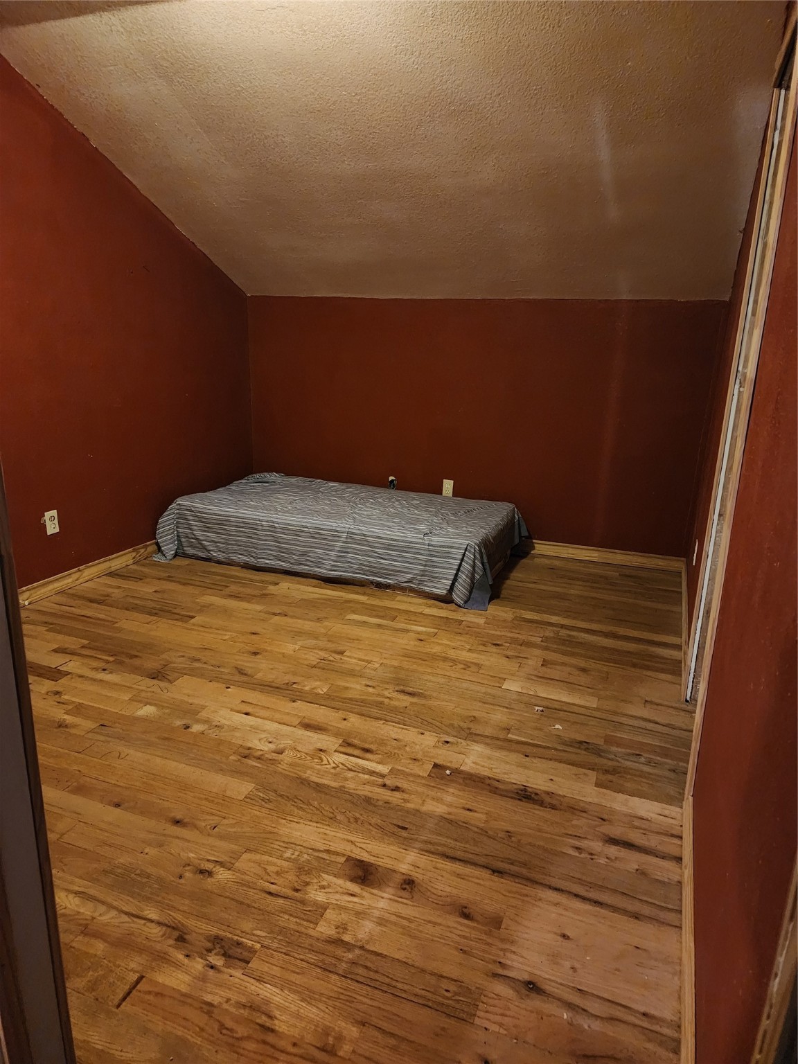6815 Beard Road Needville, TX 77461 - Photo 23 of 30 a bedroom with a bed
