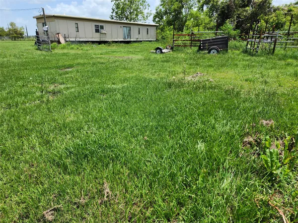 a view of an outdoor space and a yard