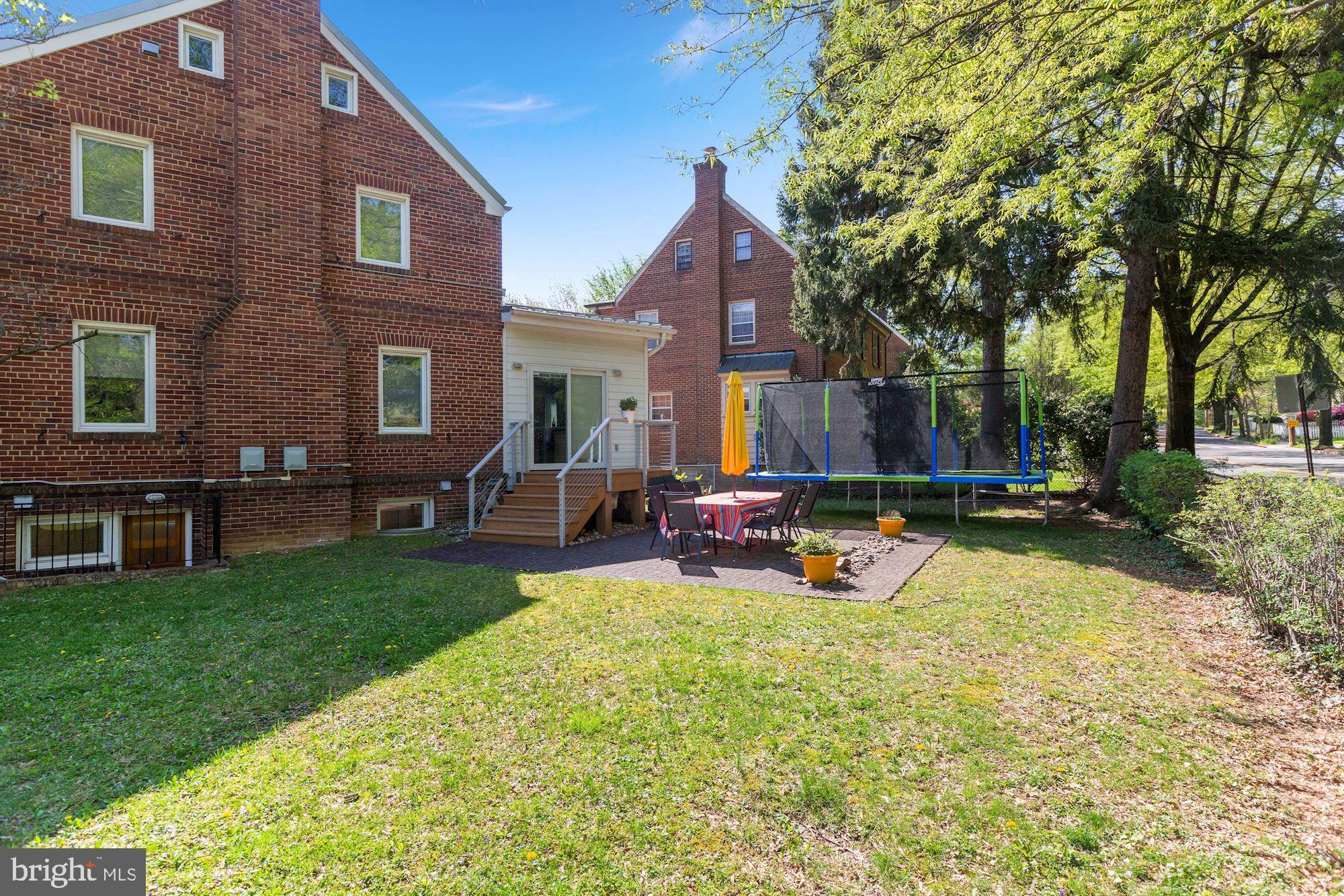 3640 Everett Street Northwest Washington, DC 20008 - Photo 27 of 29
