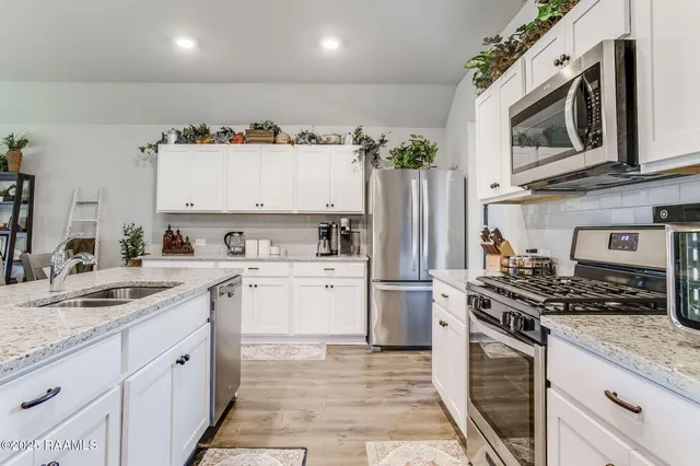 $349,000 | 135 Grace View Drive, Lafayette, LA 70506